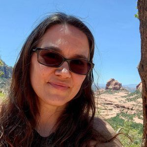 Meet your Posher, Cara